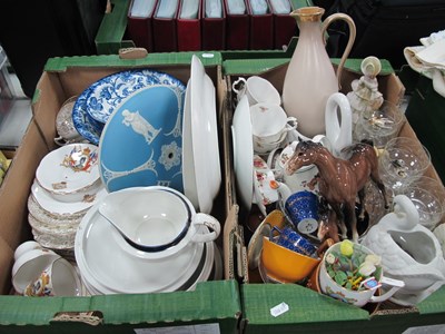 Lot 1170 - Losol Ware "Jacobean" Blue and White Bowls,...