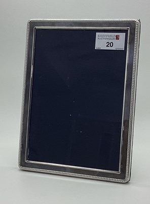 Lot 20 - A Modern Hallmarked Silver Rectangular...