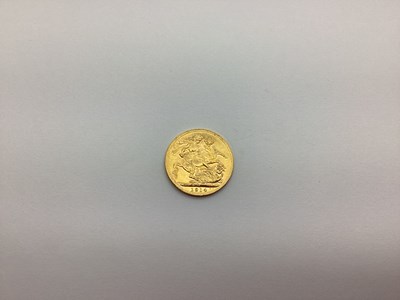 Lot 439 - 1914 George V Gold Sovereign, Melbourne Mint.