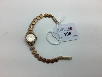 Lot 105 - Sekonda; A 9ct Gold Cased Ladies Wristwatch,...