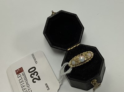 Lot 230 - An Antique 18ct Gold Opal Ring, circular...