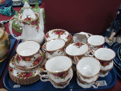 Lot 1176 - Royal Albert Old Country Roses tea service...