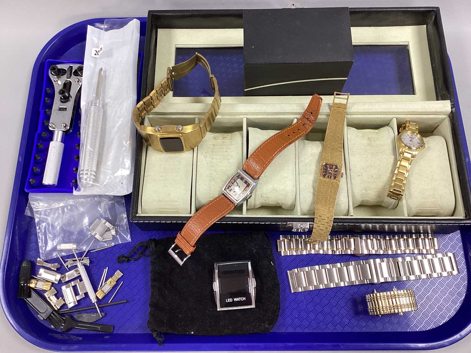 Lot 16 - Citizen and Accurist Ladies Wristwatches,...