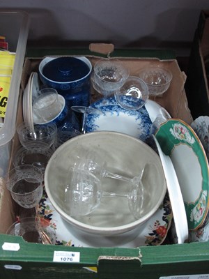 Lot 1076 - Doulton 'Paris' blue and white plates, early...