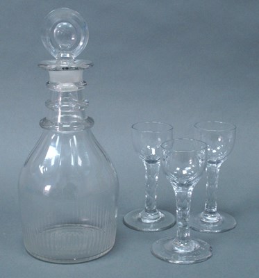 Lot 1002 - An XVIII/Early XIX Century Mallet Form Glass...