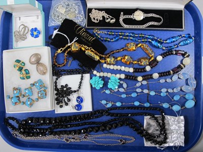 Lot 6 - A Collection of Assorted Vintage and Later...