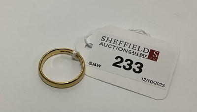 Lot 233 - A Plain Wedding Band, (indistinctly stamped)...