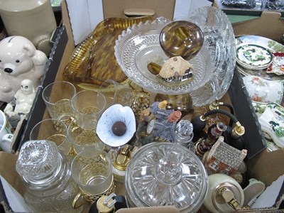 Lot 1098 - Glassware to include scent bottles, drinking...