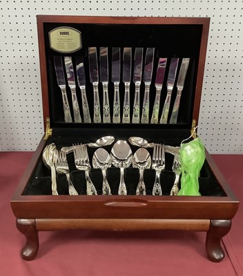 Lot 34 - A Modern Viners Six Setting Canteen of Kings...