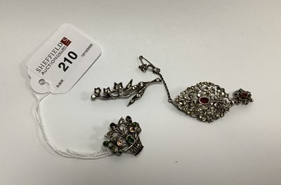Lot 210 - Decorative Vintage Flower Basket Brooch,...