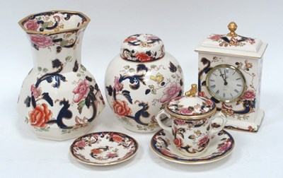 Lot 1023 - A Collection of Mason's 'Blue Mandalay'...