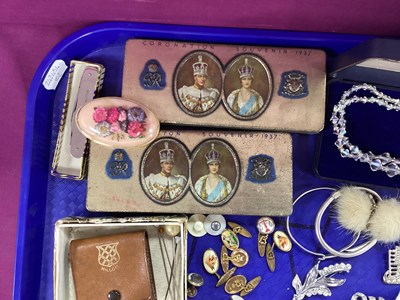 Lot 4 - A Gilt Coloured RAF Sweetheart Badge, stamped "...