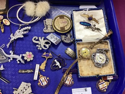 Lot 4 - A Gilt Coloured RAF Sweetheart Badge, stamped "...