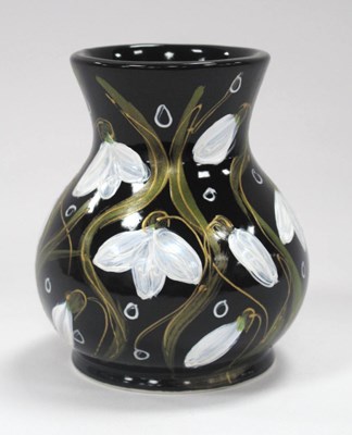 Lot 1096 - An Anita Harris Pottery Trojan Vase, decorated...