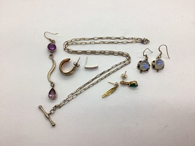 Lot 223 - Modern 9ct Gold Earrings, (odd), moonstone...
