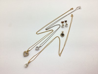 Lot 184 - A 9ct Gold Stone Set Heart Shape Pendant,...