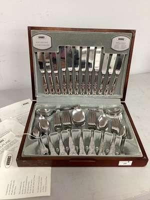Lot 29 - Viners Kings Royale Pattern Six Setting...