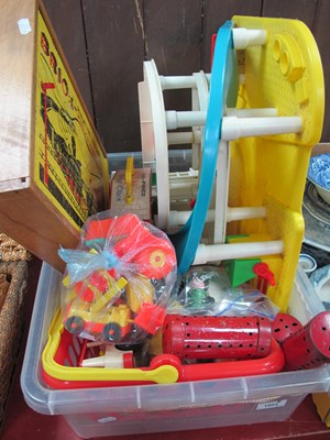 Lot 1053 - Meccano in Brio's Miniature Railway Box,...