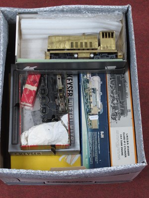 Lot 383 - Two 'O' Gauge/7mm Started Kit Built...