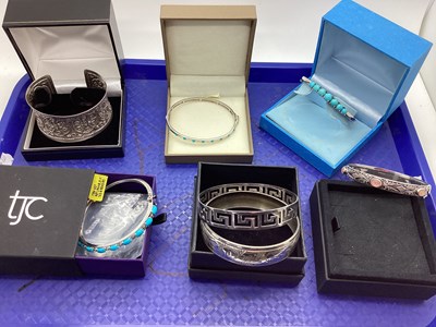 Lot 67 - The Jewellery Channel; A "925" Hardstone Set...