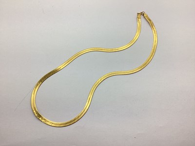 Lot 199 - A 9ct Gold Smooth Link Necklace, (altered clasp).