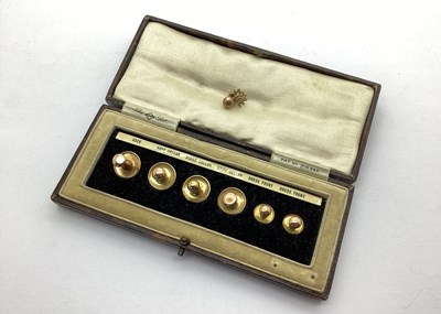 Lot 100 - A Vintage Cased Set of Gent's Dress Studs,...