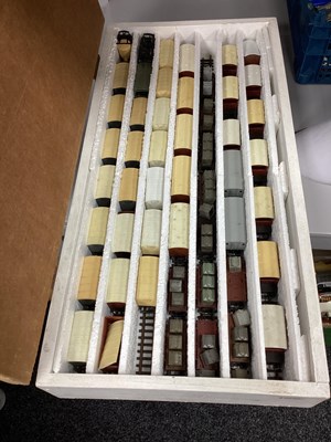 Lot 25 - Original Tri-ang TT rolling stock, playworn,...