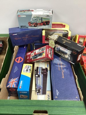 Lot 46 - Corgi Diecast 1:50 and similar vehicles, boxed,...