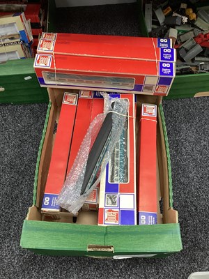 Lot 78 - OO gauge Jouef coaches, boxed, 10 plus one loose.