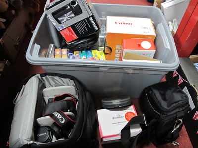 Lot 1020 - Sony Handycam. Traveler digital video camera,...
