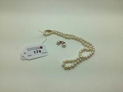 Lot 174 - A Modern Single Strand Uniform Pearl Bead...