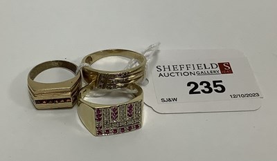 Lot 235 - A Modern Gent's Dress Ring, with inset...