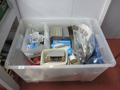 Lot 455 - A Quantity of Items Recovered From a NG/2mm...