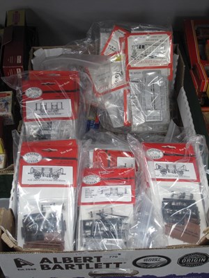 Lot 770 - A Quantity of Bagged OO Gauge Plastic Model...