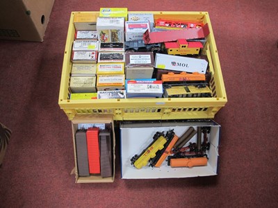 Lot 448 - Approximately Sixty-Five 'HO' Gauge U.S.A...