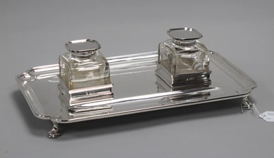 Lot 51 - A Hallmarked Silver Desk Stand, Thomas...