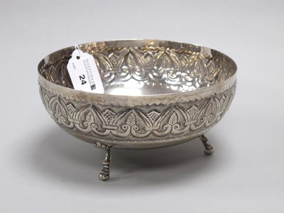 Lot 24 - A Cypriot 800 Footed Dish, of circular form...