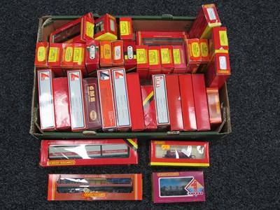 Lot 801 - Approximately Thirty Six OO Gauge Rolling...