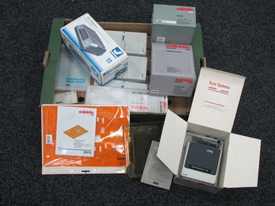 Lot 806 - A Quantity of Digital HO items by Marklin,...
