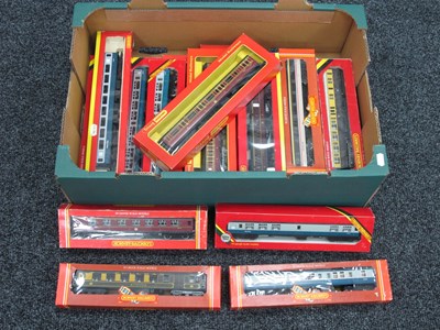 Lot 817 - Eighteen OO Gauge Outline British Coaches...