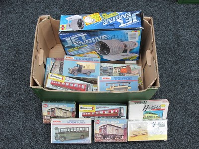 Lot 818 - A Quantity of Predominantly Plastic Model Kits...