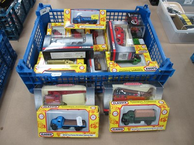 Lot 869 - Eighteen 1:76th Scale Lineside Diecast Model...