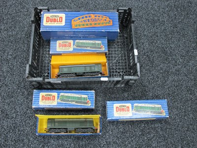Lot 880 - Three Hornby Dublo (3 Rail) OO Gauge L30 1000...