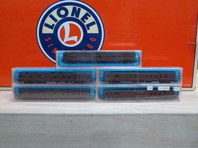 Lot 912 - Five N Gauge Outline American Coaches by Atlas,...