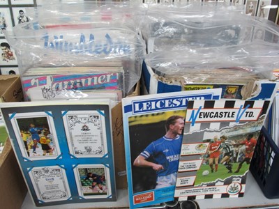 Lot 542 - Sheffield United 1990s Programmes, 140 home...
