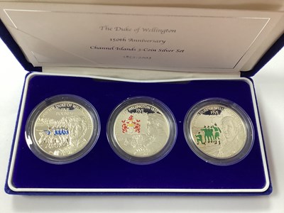 Lot 517 - 2002 Royal Mint Channel Islands Silver £5...