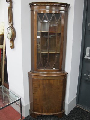 Lot 1478 - Bow Front Mahogany Free Standing Corner...