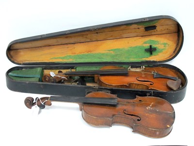 Lot 1387 - An Early 20th Century Violin, two -piece back,...