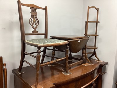 Lot 1523 - Mahogany Folding Cakestand, having three...