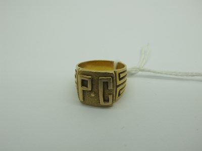 Lot 319 - A Small Size Signet Style Ring, initialled in...
